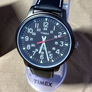 Timex T 2N202 9J Leather Classic Quartz Indiglo